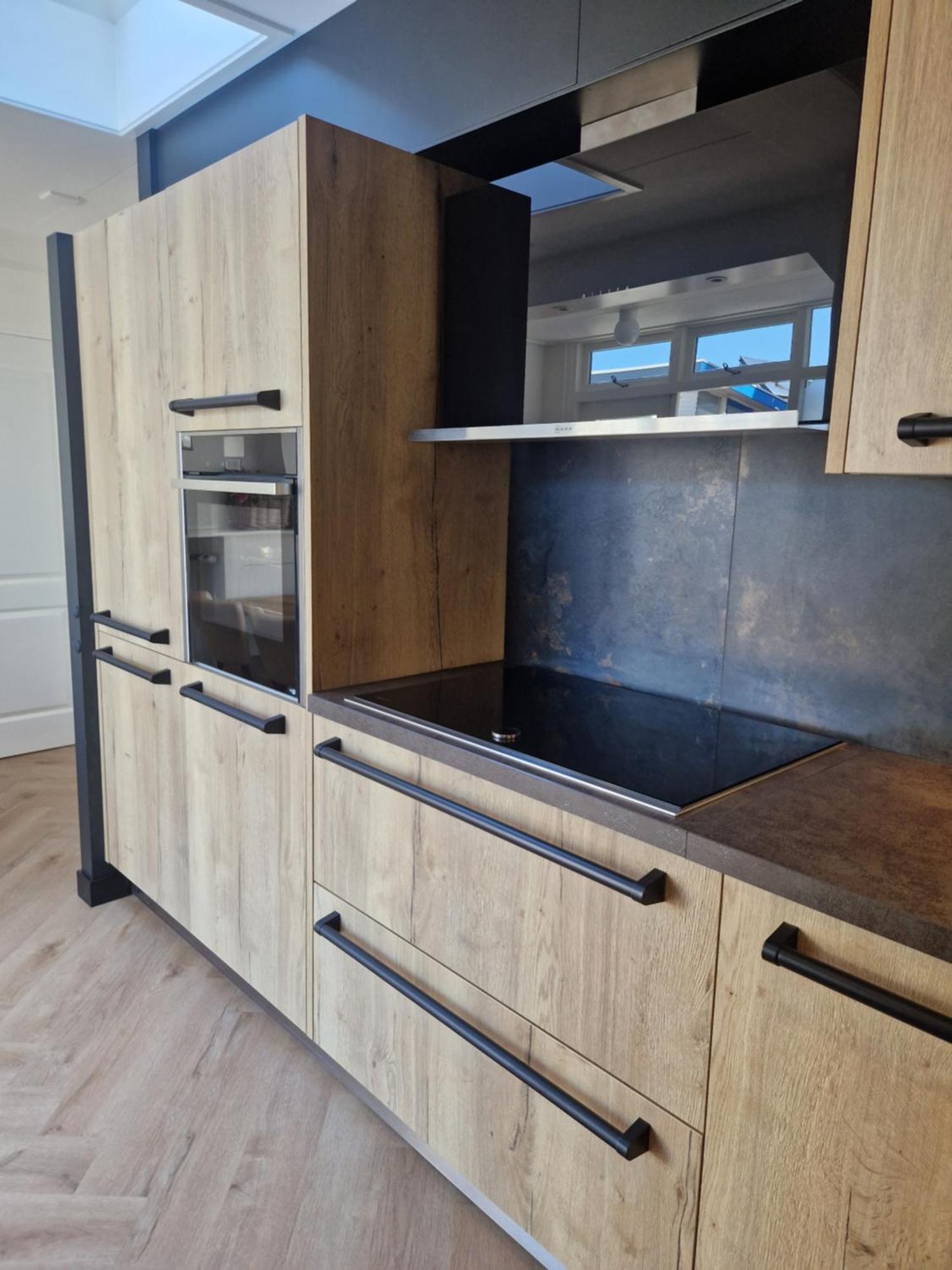 Spacious Within Walking Distance Of The North Sea In De Koog Holiday home *